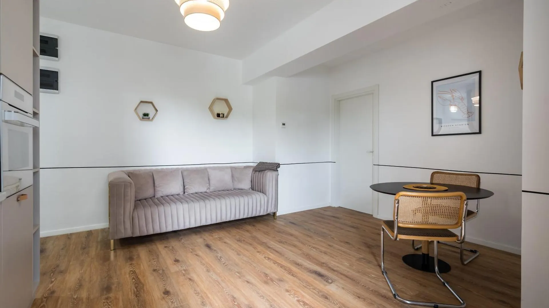 The Swing - 2Br Apartment Βουκουρέστι