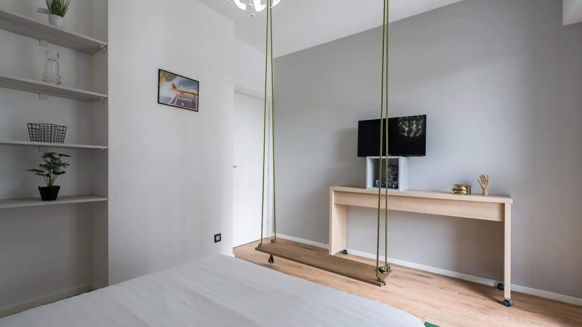 The Swing - 2Br Apartment Βουκουρέστι