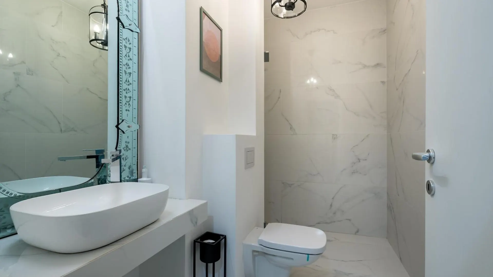 The Swing - 2Br Apartment Βουκουρέστι